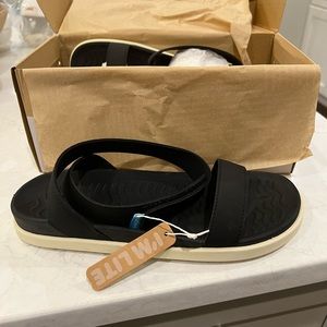 Native Juliet Sandal Size 8 Women